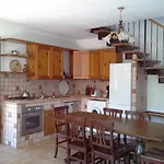 Fine 5 Bedroom *