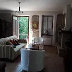 Fine 5 Bedroom *