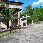 בית נופש Fine 5 Bedroom פיאצ'נצה