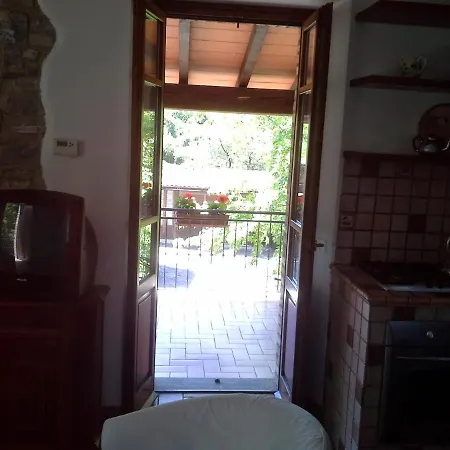 Fine 5 Bedroom Farmhouse *
