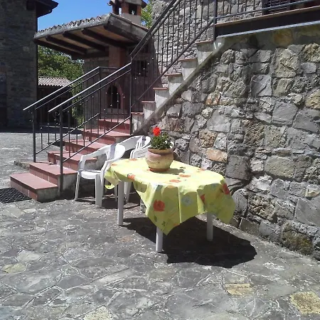 Fine 5 Bedroom Plaisance