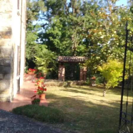 Fine 5 Bedroom Plaisance