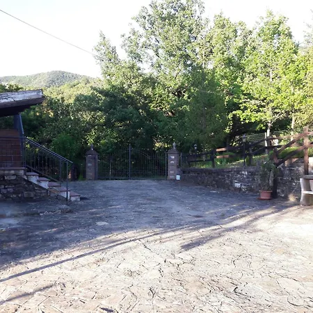 Fine 5 Bedroom Hébergement de vacances *