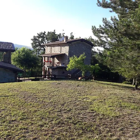 Дом отдыха Fine 5 Bedroom Пьяченца