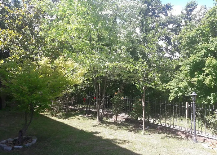 Fine 5 Bedroom Piacenza