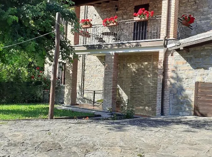 Дом отдыха Fine 5 Bedroom *