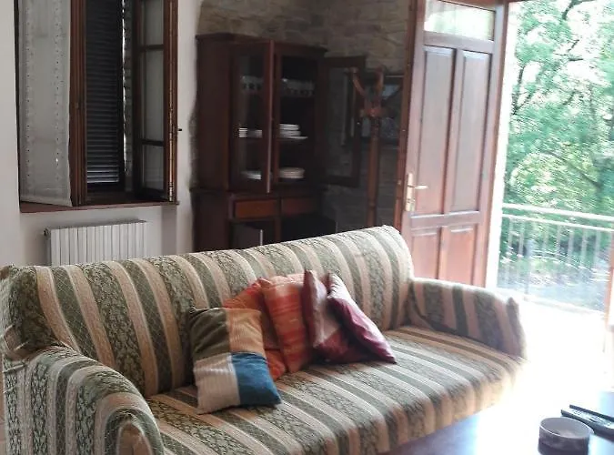 Fine 5 Bedroom * Пьяченца