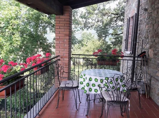 Fine 5 Bedroom Piacenza