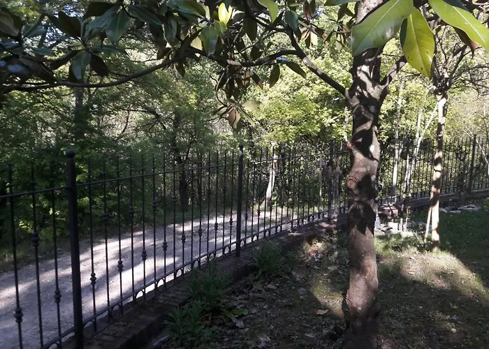 Vakantiehuis Fine 5 Bedroom Piacenza