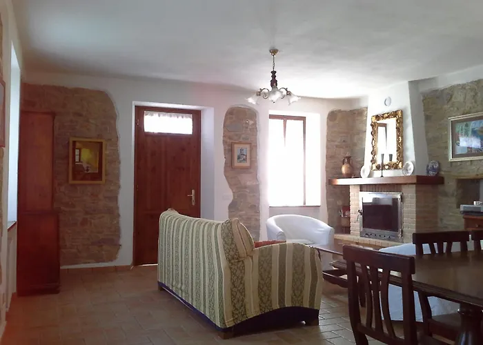 Fine 5 Bedroom * Piacenza